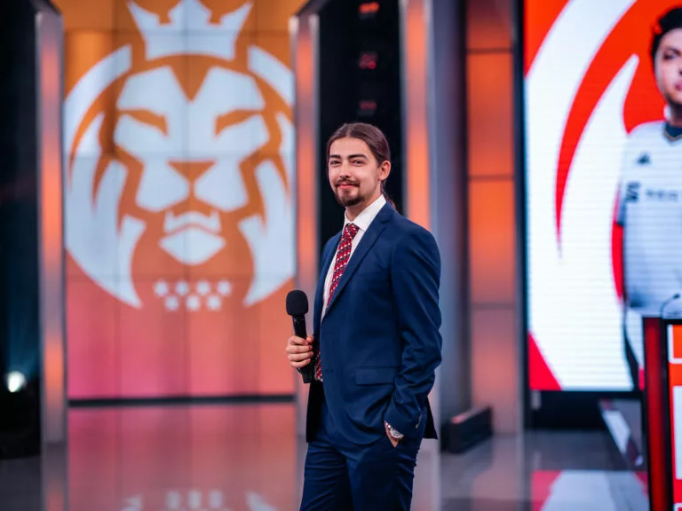 Jaxon had the pleasure of speaking to MAD Lions' head coach, James