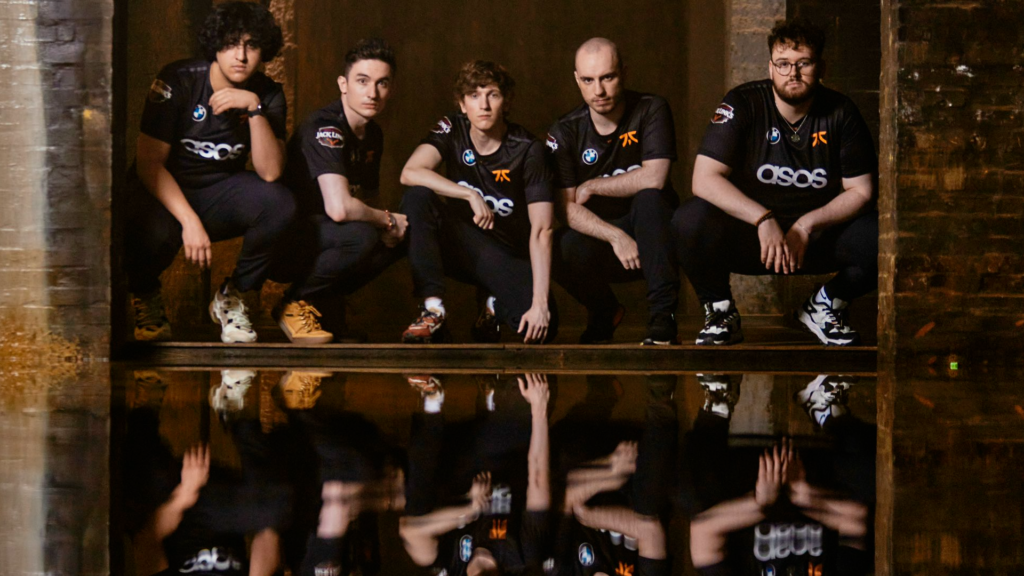 VALORANT rostermania begins: crashies, Victor & more hit the market