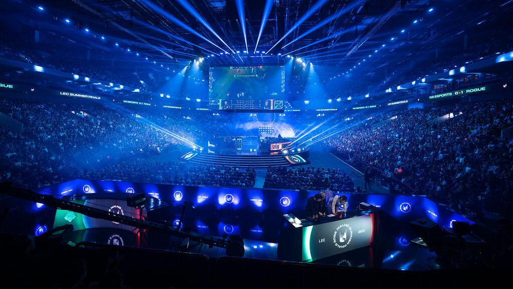 The LEC is reportedly introducing format changes from 2023