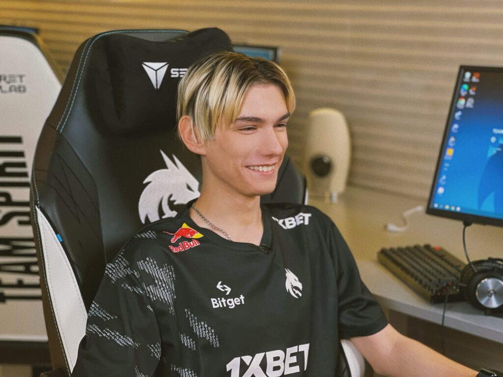 Former ESIC employee accuses several CSGO players of matchfixing