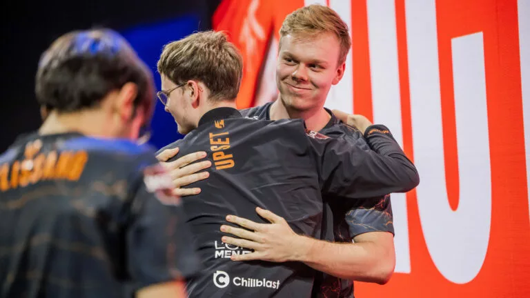 fnatic t1 worlds 2022