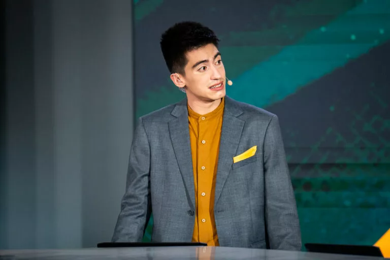 SeekNStrike will seek to deliver on the broadcast talent team in TI11, his first T1 event ever.