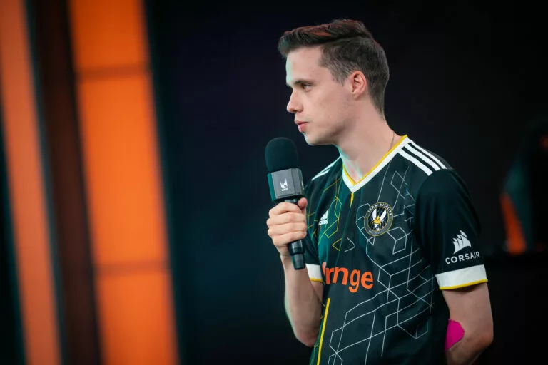 BDS promote Crownie to 2023 LEC roster