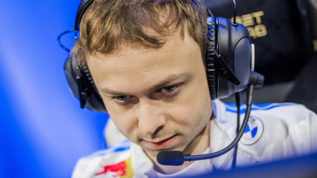 Dignitas reportedly complete their 2023 LCS roster with Jensen, Santorin, and IgNar