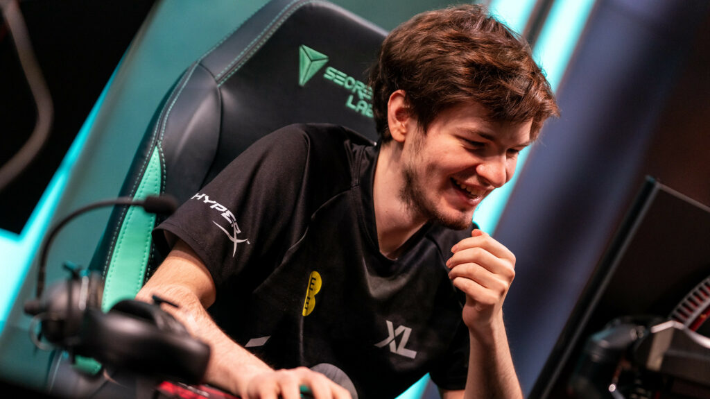 Big moves could be coming: Mikyx reportedly set to join G2 Esports in 2023