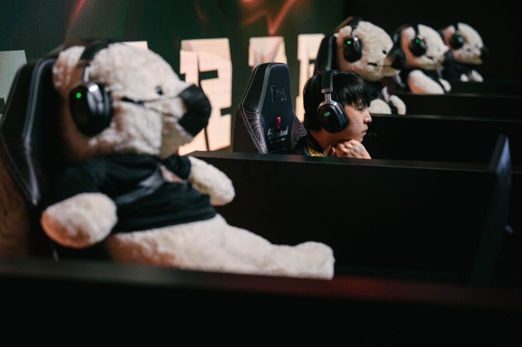 xNova is back to DPC SEA, joins BOOM Esports