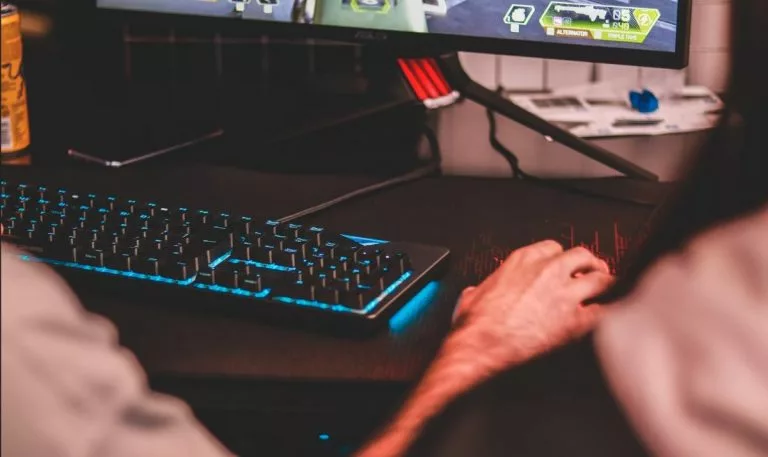 gaming keyboard