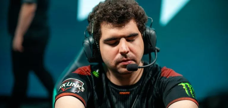 FlyQuest Bwipo