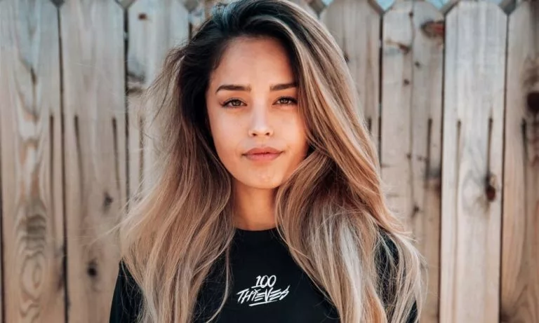 Valkyrae streamer