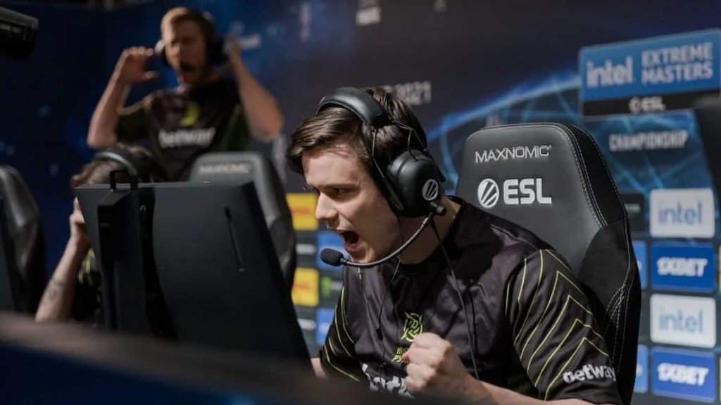 NiP REZ GamerLegion