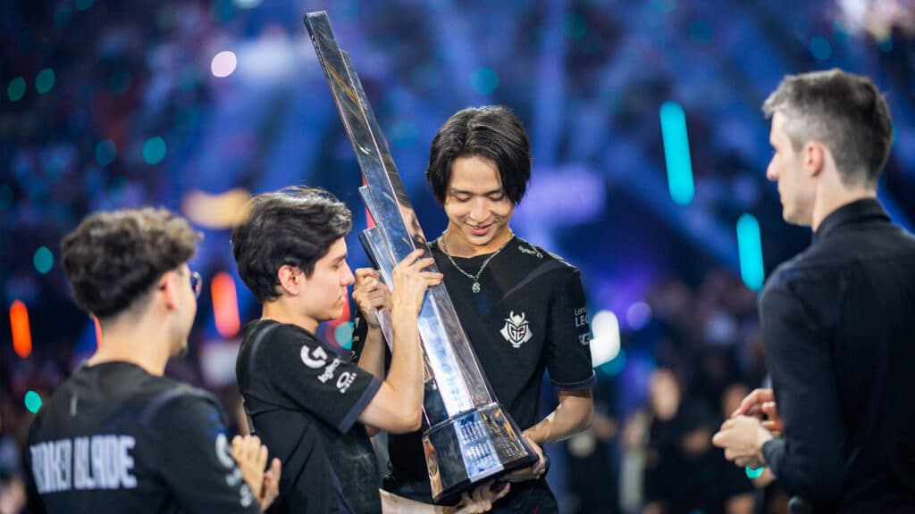 G2 winning LEC 2024 finals