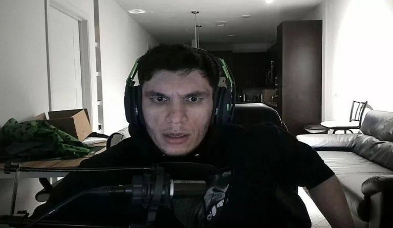 Trainwreckstv accuses Twitch and Kick streamers of viewbotting.