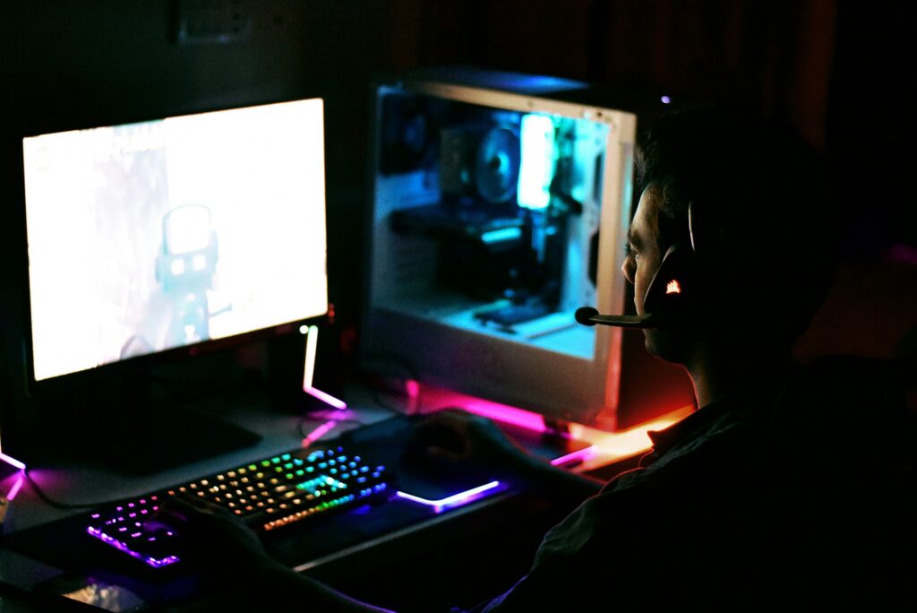 The very best streaming gear to buy for Kick streamers