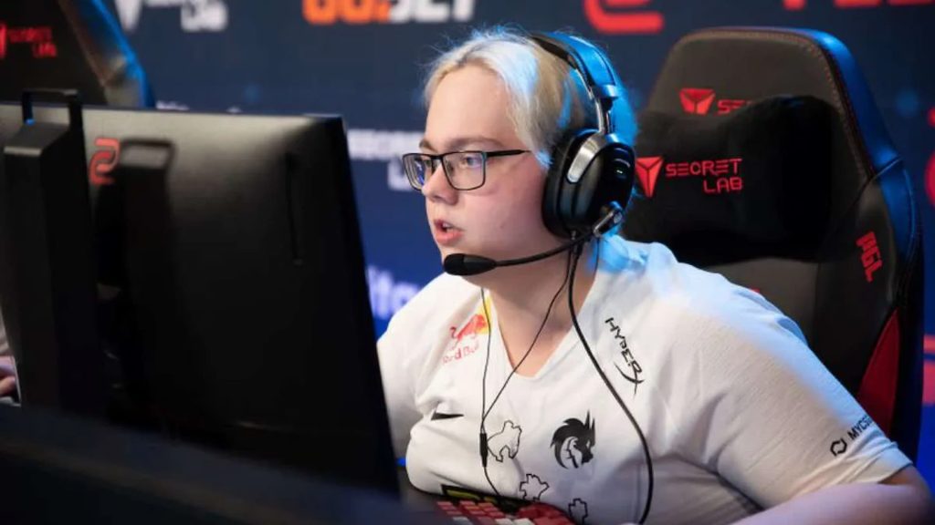 Spirit benched magixx