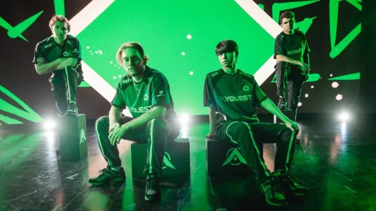 flyquest lol 2025 roster
