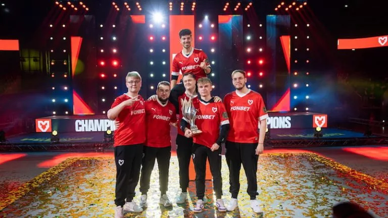 Photo taken of MOUZ at PGL Cluj-Napoca 2025.