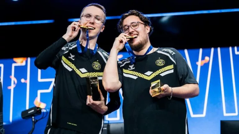 ZywOo and ropz make Vitality the best CS2 team in the world.