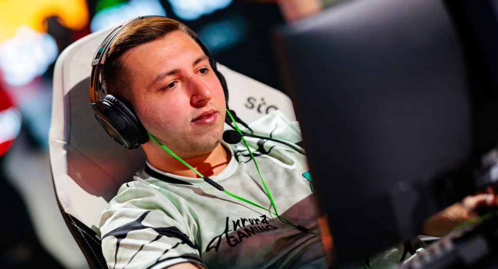 XANTARES playing at the CS2 Esports World Cup 2025.