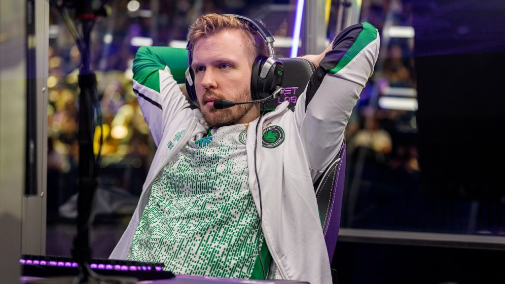 cr1t- team falcons