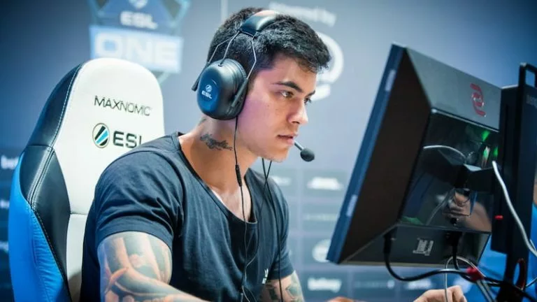 fnx will always be remembered as one of the best esports players in Brazil.