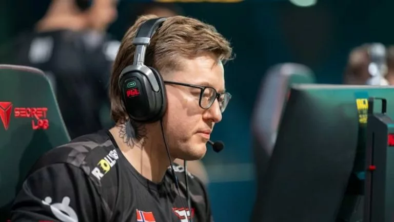 rain could leave FaZe so Twistzz can join.
