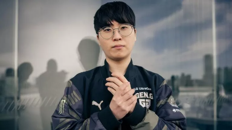 a great league of legends player for gen.g team, kiin