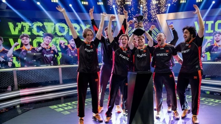 FNATIC Boaster