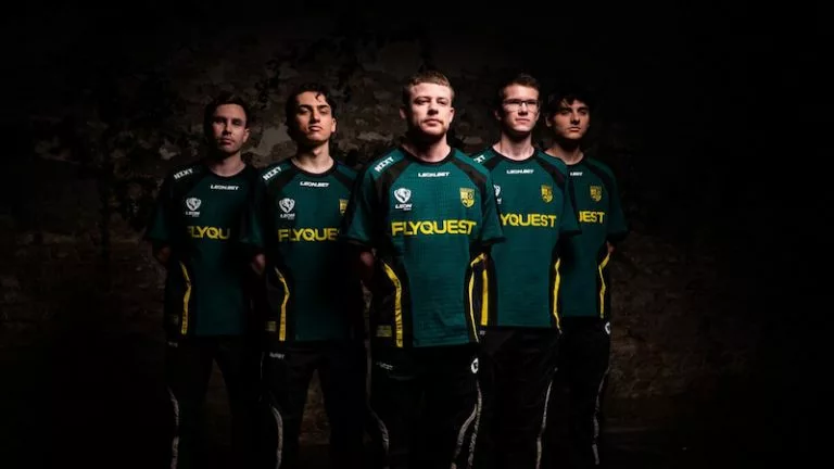 FlyQuest's CS2 team.