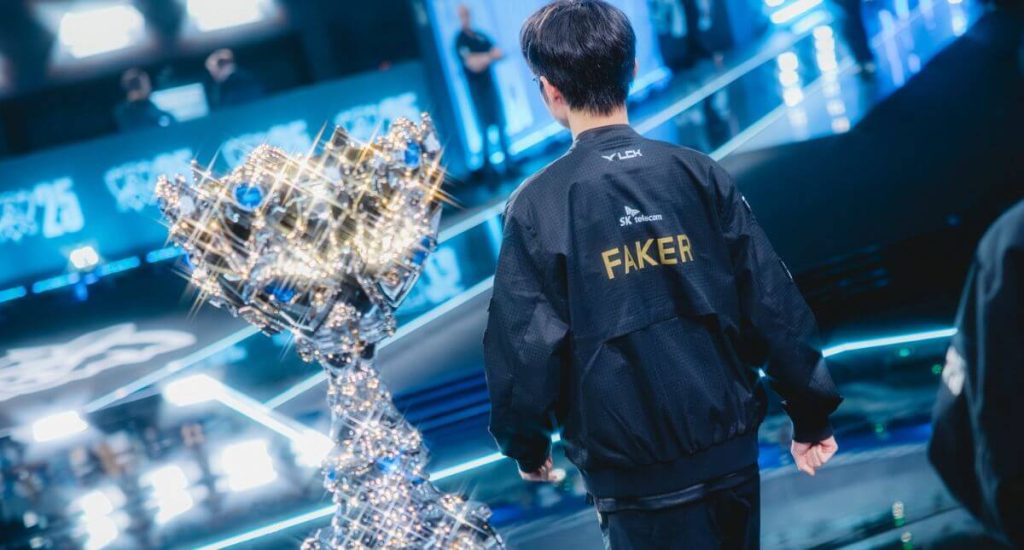 lol worlds final - t1's journey, faker