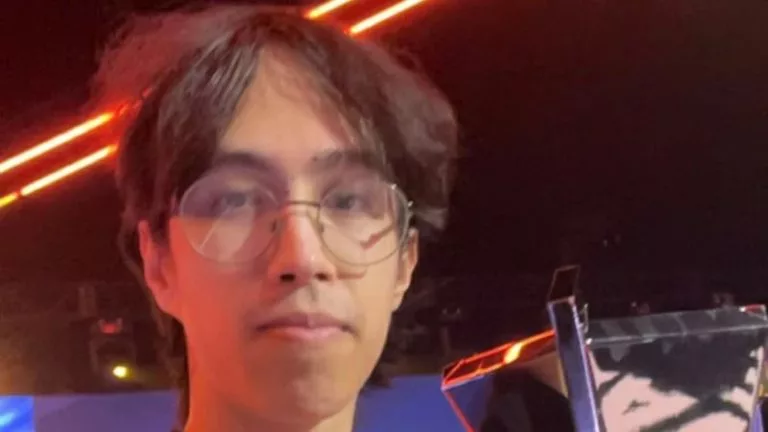 phi, a player for virtus pro esports team