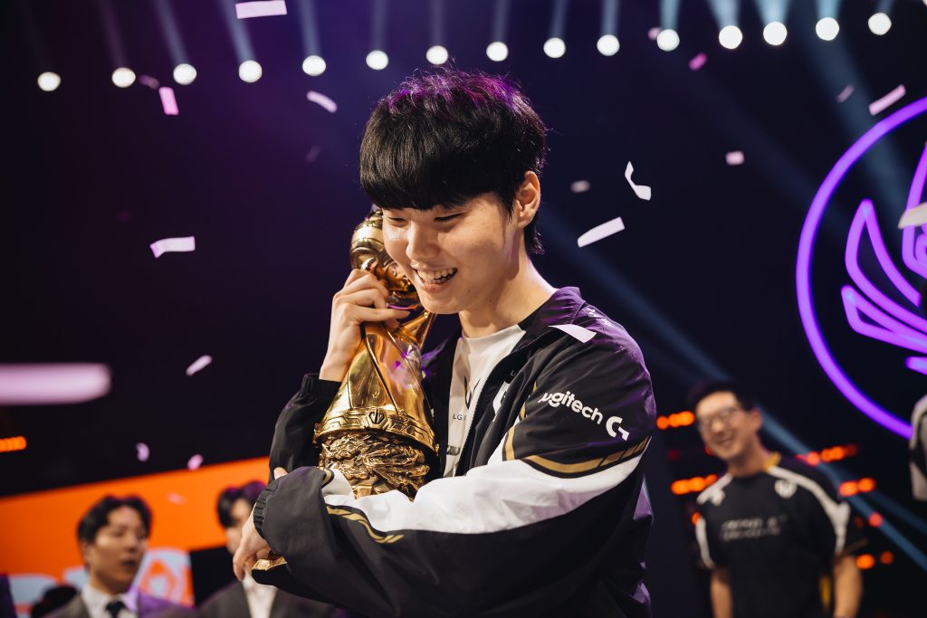 chovy esports athlete of the year 2025