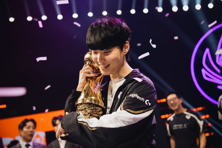 chovy esports athlete of the year 2025