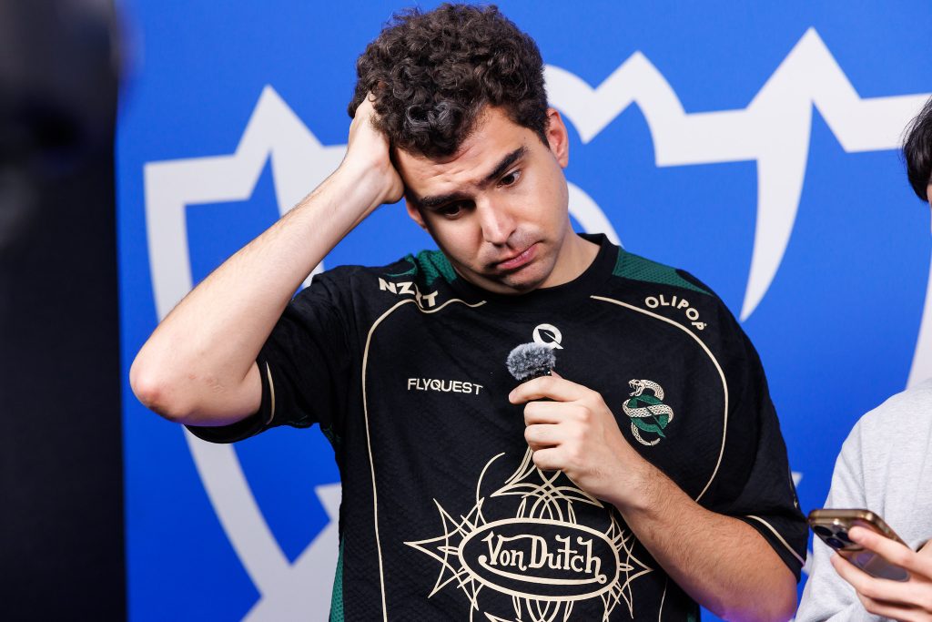 Bwipo is out of team French Flair due to a mistake from the officials