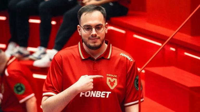 MOUZ xertioN