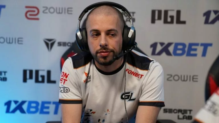 ash steps down from GamerLegion.