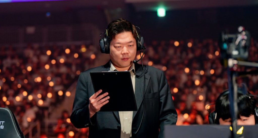 The LCK and LCP will use Coach Comms in Winter 2026