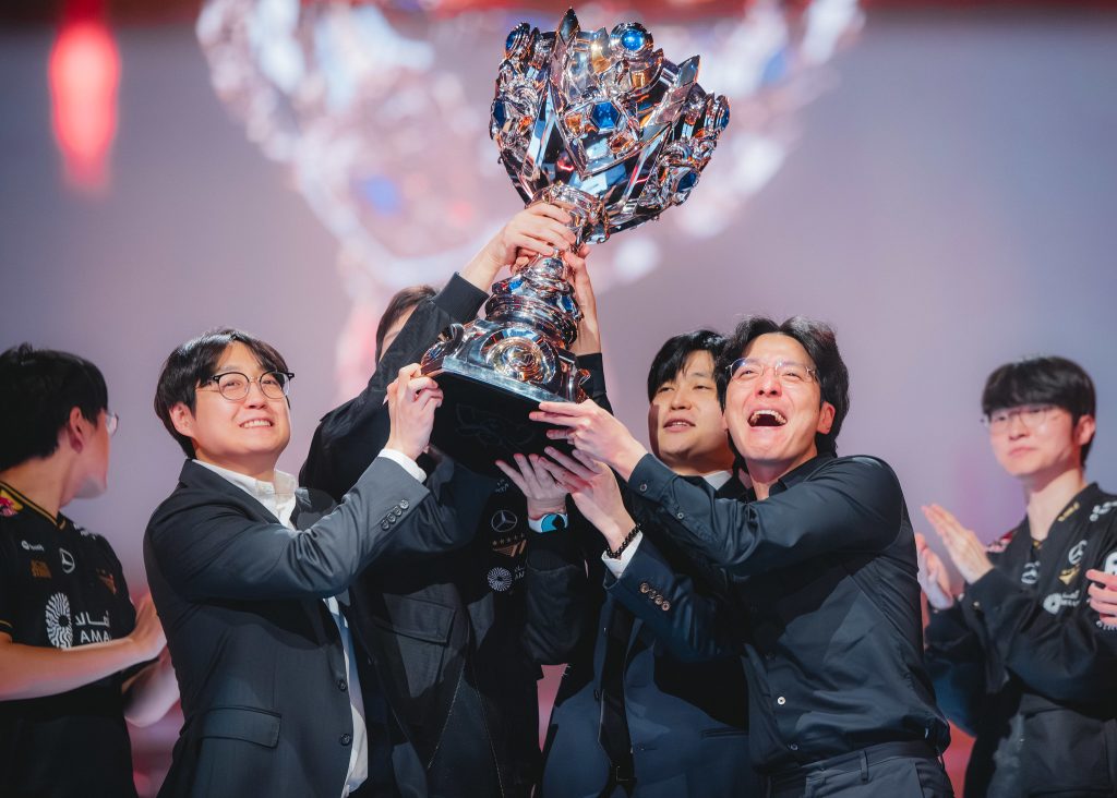 Season Start 2026: LoL Esports Updates