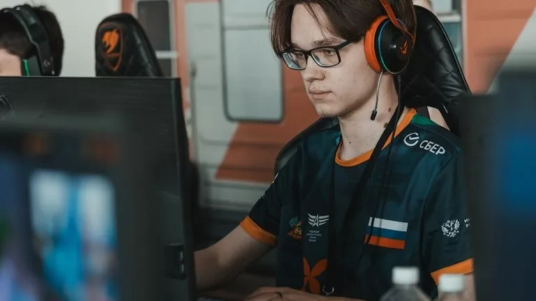 Mirele at the Open Esports Student games in 2024. Image Credit: Russian Esports Federation