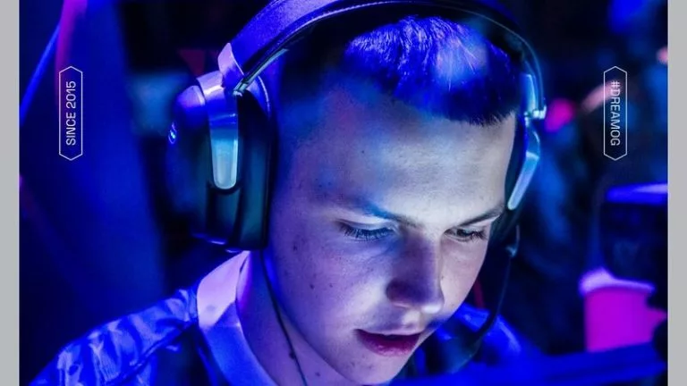 F1KU leaves OG cs2