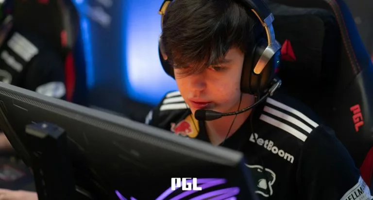 The Mongolz vs FURIA odds - PGL Cluj-Napoca playoffs