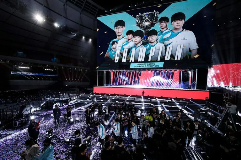 Best League of Legends team of all time: 2020 DWG