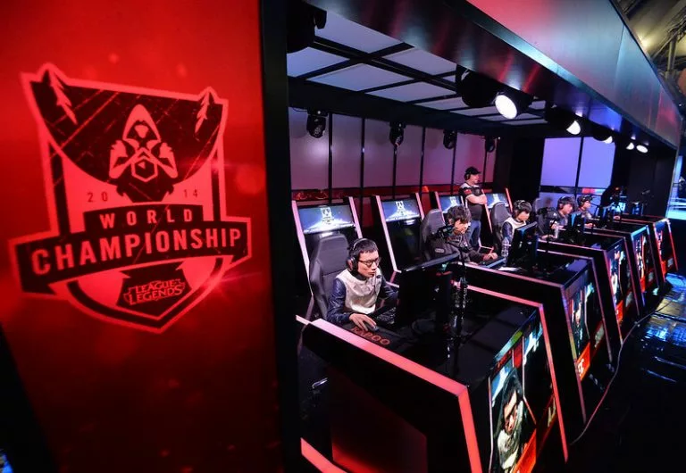 Best League of Legends team of all time: 2014 SSW
