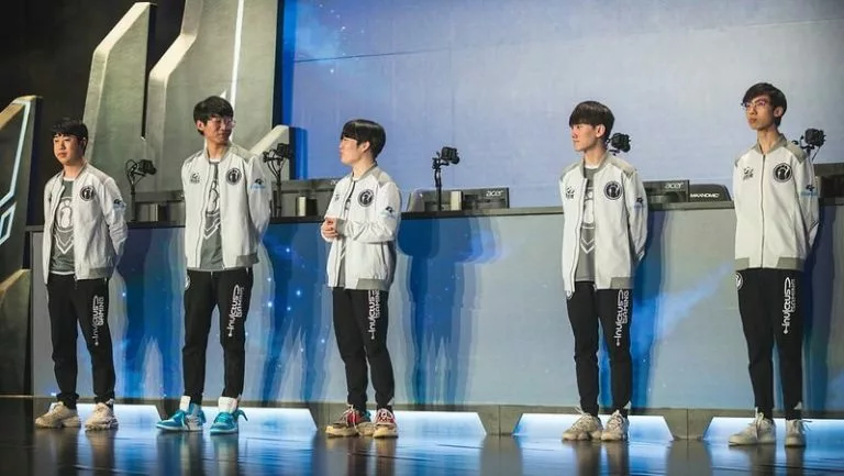 IG goes from World Champion to the LPL's Group Nirvana