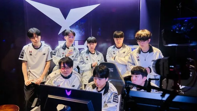T1 beats KT to lock 2nd place as the top four in the LCK ties