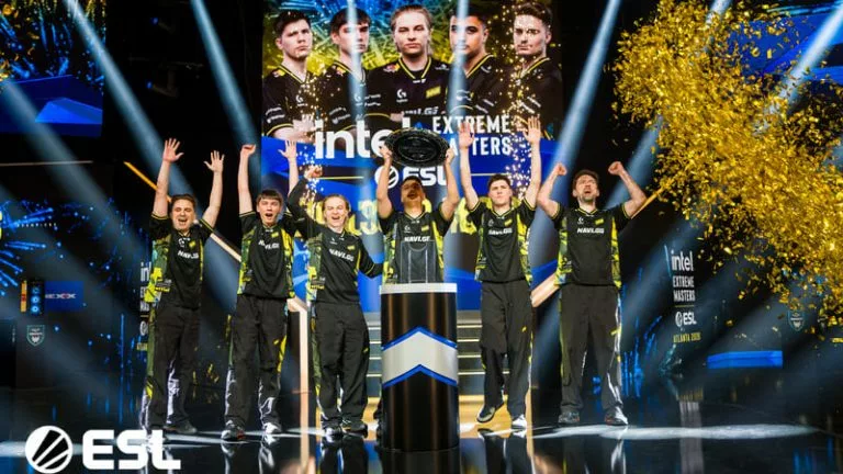 navi-lift-iem-atlanta-2026-trophy-cs2