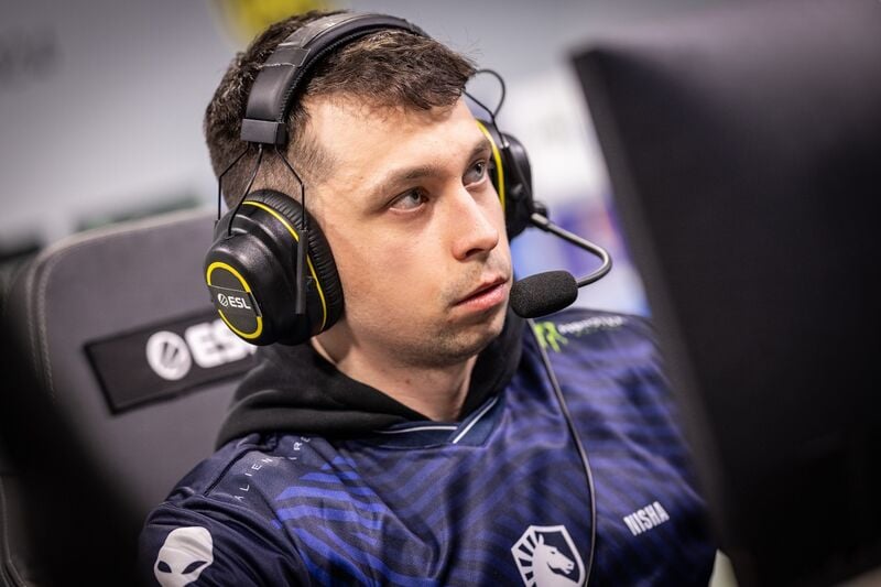a phoyo of Nisha, a Dota 2 Player