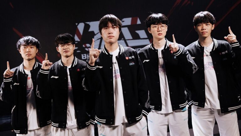 LPL Split 3 JDG vs BLG prediction: Bilibili Gaming
