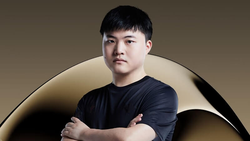 All Hall of Legends inductees: Uzi